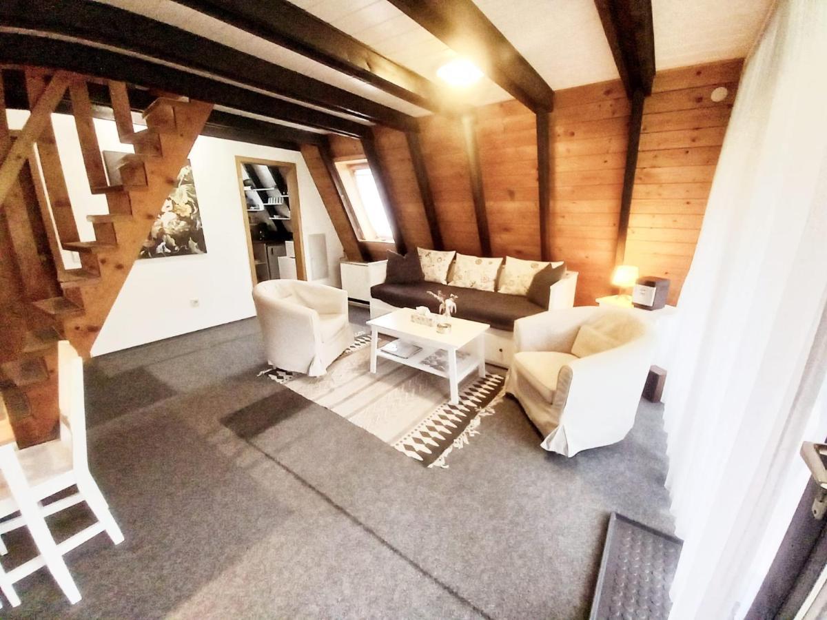 Gemuetliches Ferienhaus Mit Sonniger Terrasse Frankenwald Naehe Badesee Smart-Tv Lichtenberg  Exterior photo